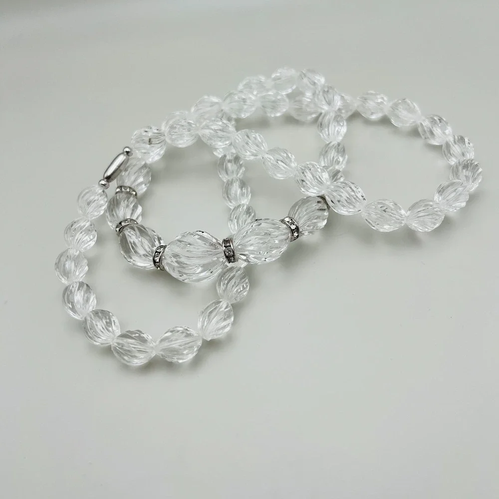 Vintage Bead Necklace Faceted Clear Crystal 30 in Silvertone Rhinestone Stations